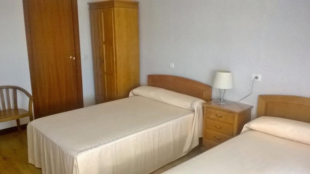 Hostal El Cairo Ferrol Zewnętrze zdjęcie