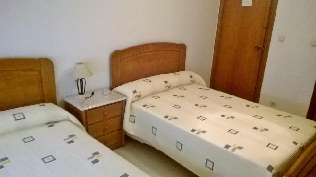 Hostal El Cairo Ferrol Zewnętrze zdjęcie