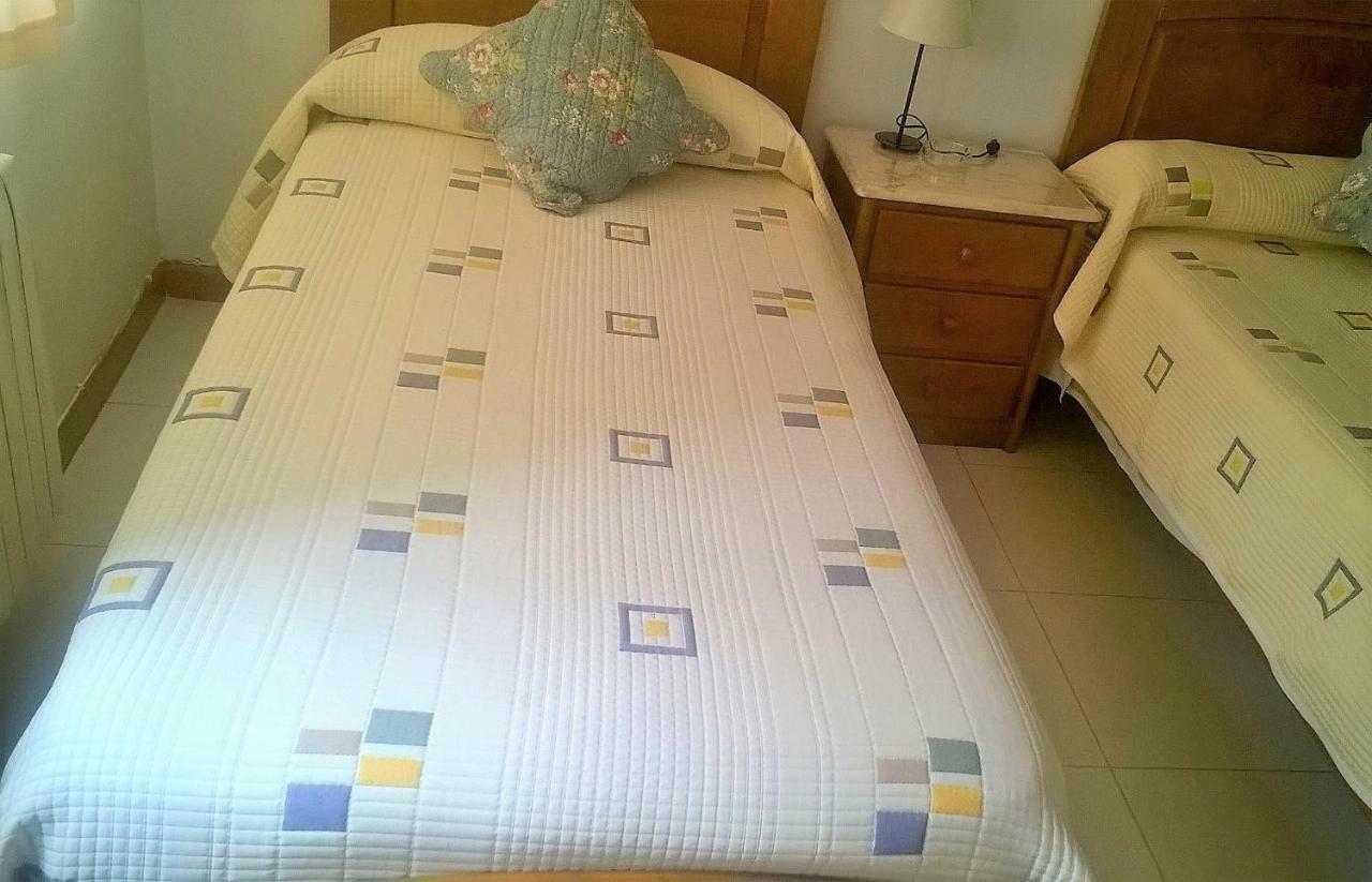 Hostal El Cairo Ferrol Zewnętrze zdjęcie